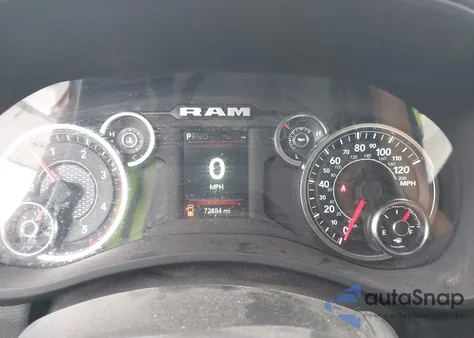 2024 Ram 2500 Big Horn 4X4 6'4 Box z USA, uszkodzony, nr VIN 3C6UR5DL8RG291663